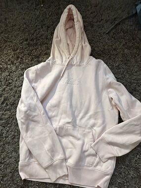 hollister light pink hoodie